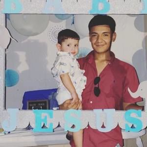 Meet your Posher, Roro